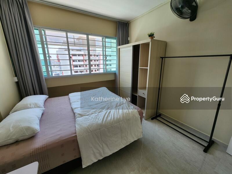 Prop-GPT: HDB Flat: D22  269 Toh Guan Road