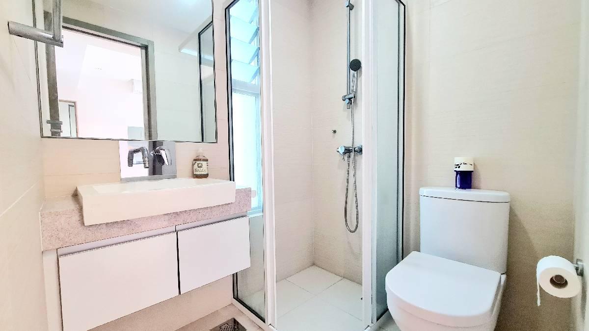 Condominium for Rent: D08, 208749