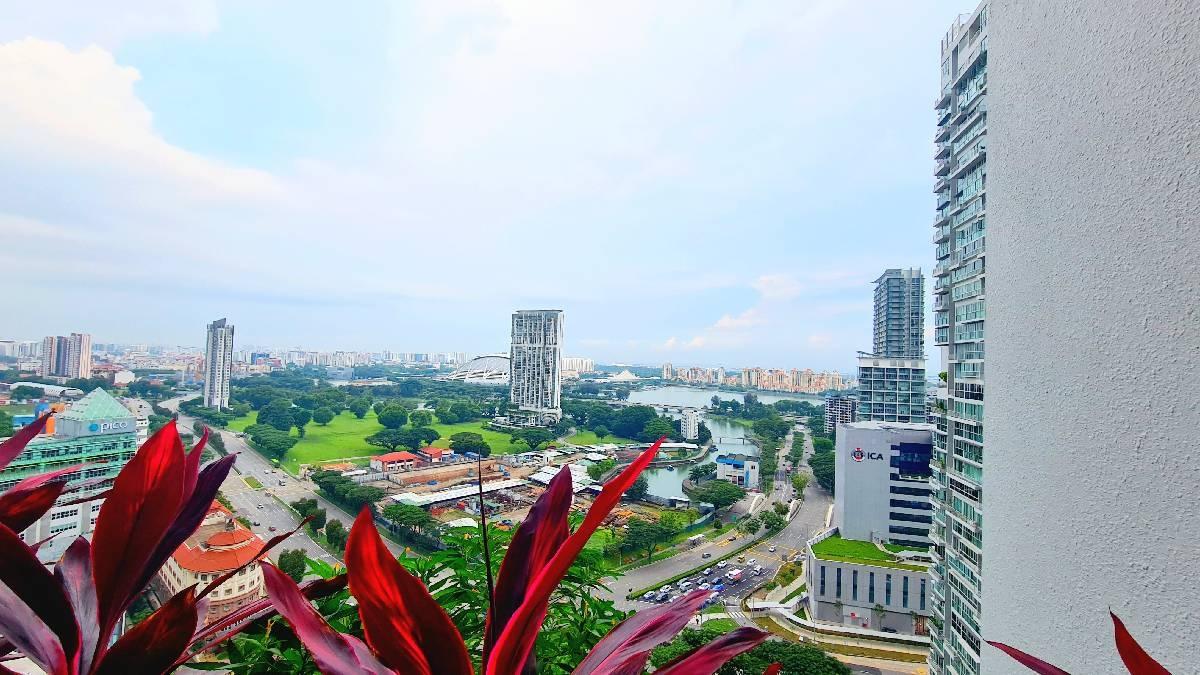 Condominium for Rent: D08, 208749