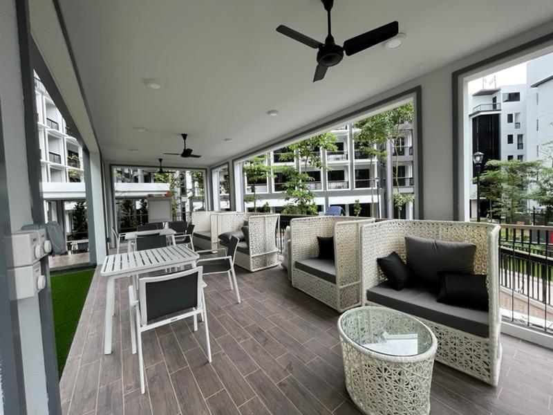 Condominium for Rent, Mayfair Gardens Condominium For Rent, $4,500, 2 Bed 2 Bath 753 sqft $5.98 psf, SGD 4,500