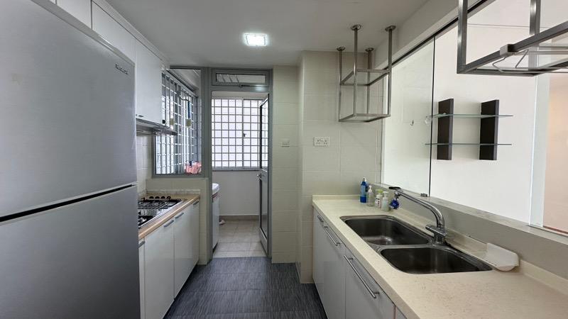 Condominium for Rent, Hillview Regency Condominium For Rent, $4,500, 3 Bed 3 Bath 1,130 sqft $3.98 psf, SGD 4,500 | 99-year Leasehold