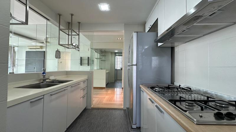 Condominium for Rent, Hillview Regency Condominium For Rent, $4,500, 3 Bed 3 Bath 1,130 sqft $3.98 psf, SGD 4,500 | 99-year Leasehold