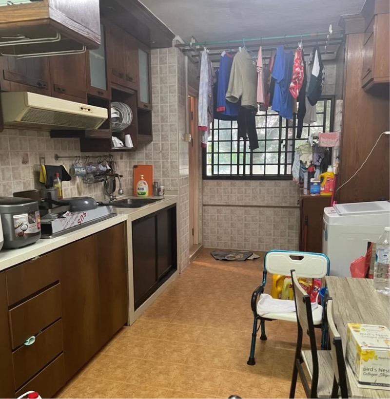 HDB Apartment for Rent: D18, 520249