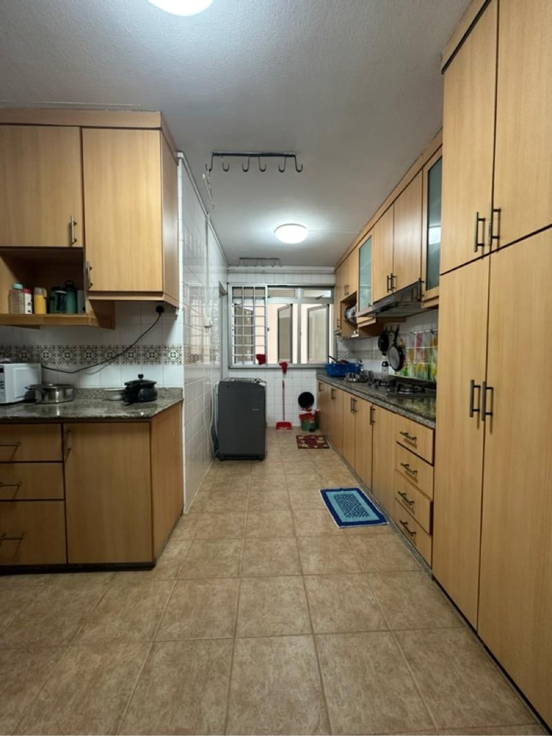 HDB Apartment for Rent, 305 Tampines Street 32 HDB Apartment Room Rental, $850, 1 Bed 1 Bath 1,410 sqft $0.60 psf, SGD 850 | 99-year Leasehold