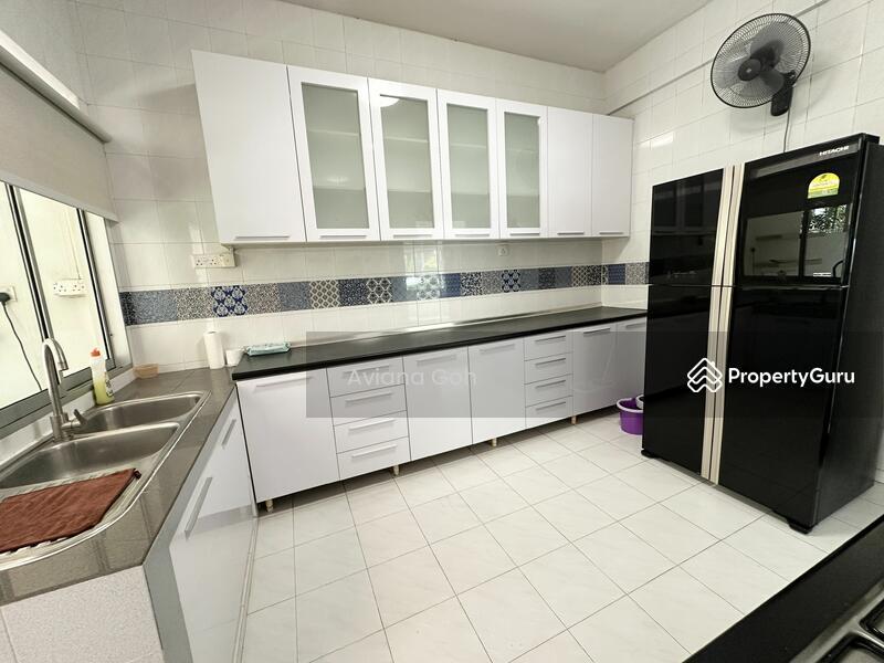 Semi-Detached for Rent, Holland Grove Semi-D with Pool, SGD 13,000