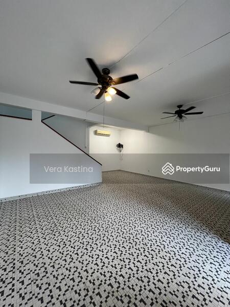 Terrace for Rent, People's Garden, SGD 5,500 | 999-year lease