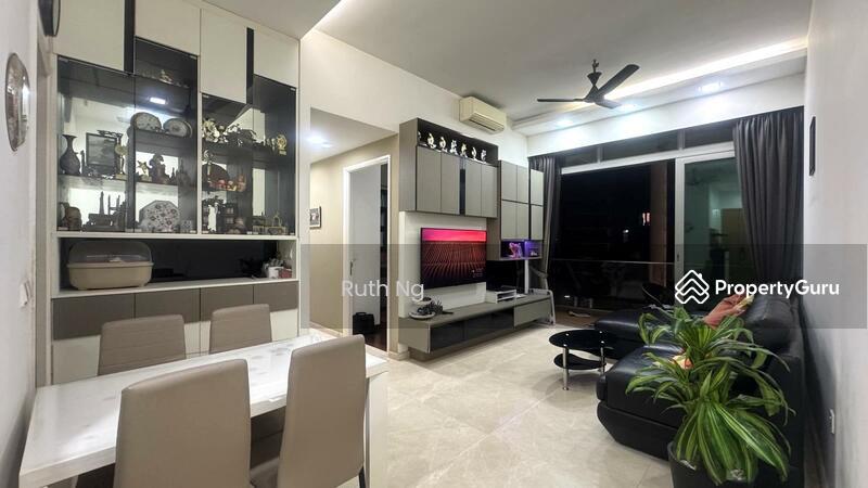 Prop-GPT: Condominium: D23 Hillview Kingsford Hillview Peak