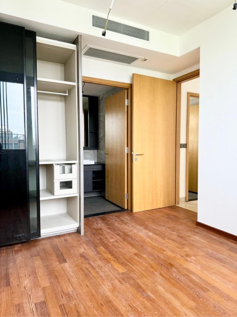 Condominium for Rent: D10, 249080