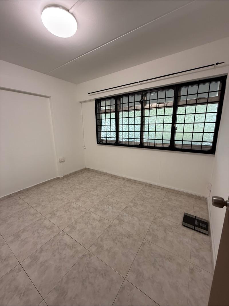 HDB Apartment for Rent, SUPER CHEAP ROOM RENTAL AT HOUGANG HDB Apartment Room Rental, $1,000, 1 Bed 1 Bath 269 sqft $3.72 ps, SGD 1,000 | 99-year Leasehold