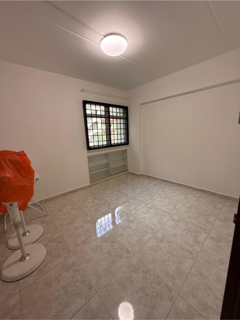 HDB Apartment for Rent, SUPER CHEAP ROOM RENTAL AT HOUGANG HDB Apartment Room Rental, $1,000, 1 Bed 1 Bath 269 sqft $3.72 ps, SGD 1,000 | 99-year Leasehold
