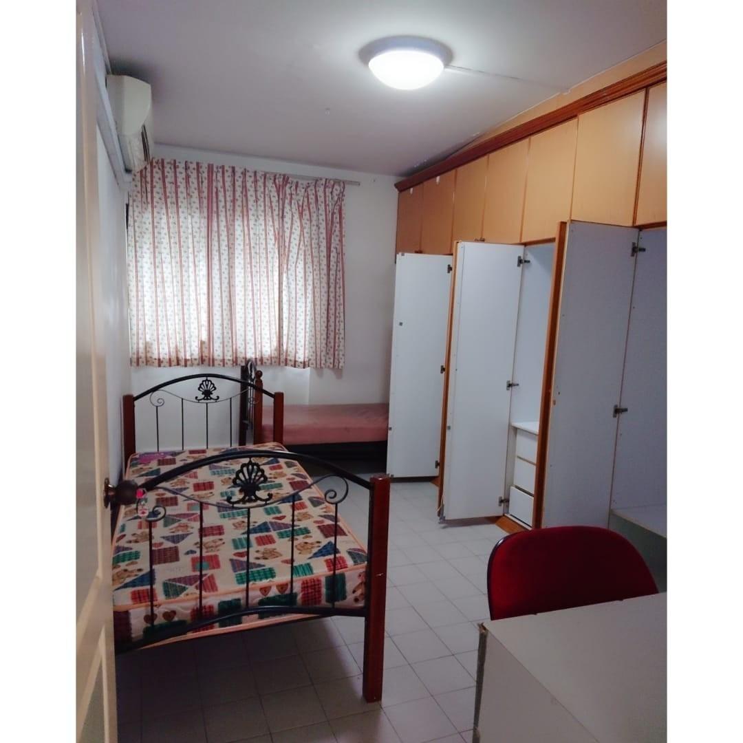 HDB Apartment for Rent: D18, 520421