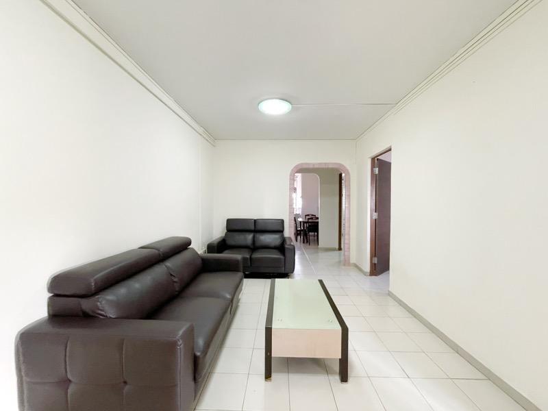 HDB Apartment for Rent, 411 Bukit Batok West Avenue 4 HDB Apartment For Rent, $2,200, 2 Bed 2 Bath 721 sqft $3.05 psf, SGD 2,200 | 99-year Leasehold