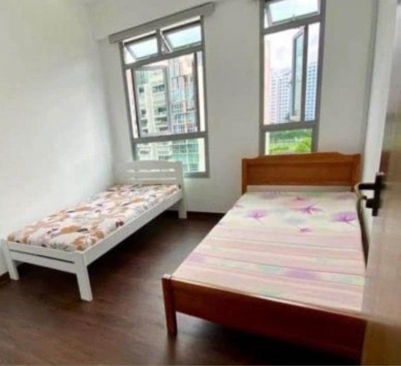 Prop-GPT: HDB Apartment: D19 Punggol 684A Edgedale Plains