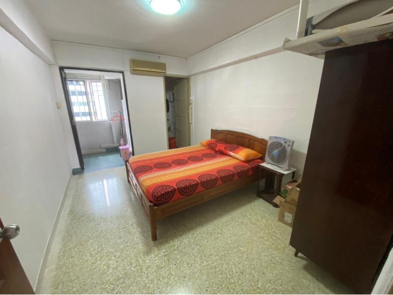 HDB Apartment for Rent, 410 Commonwealth Avenue West HDB Apartment Room Rental, $1,500, 1 Bed 1 Bath 21 sqft $71.43 psf, SGD 1,500 | 99-year Leasehold