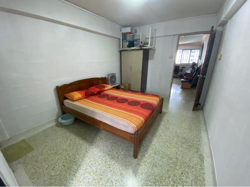HDB Apartment for Rent, 410 Commonwealth Avenue West HDB Apartment Room Rental, $1,500, 1 Bed 1 Bath 21 sqft $71.43 psf, SGD 1,500 | 99-year Leasehold