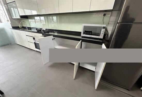 HDB Apartment for Rent: D05, 120324