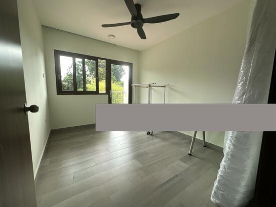 Picardy Gardens Semi-Detached House For Rent, $5,000, 4 Bed 2 Bath 2,000 sqft $2.50 psf