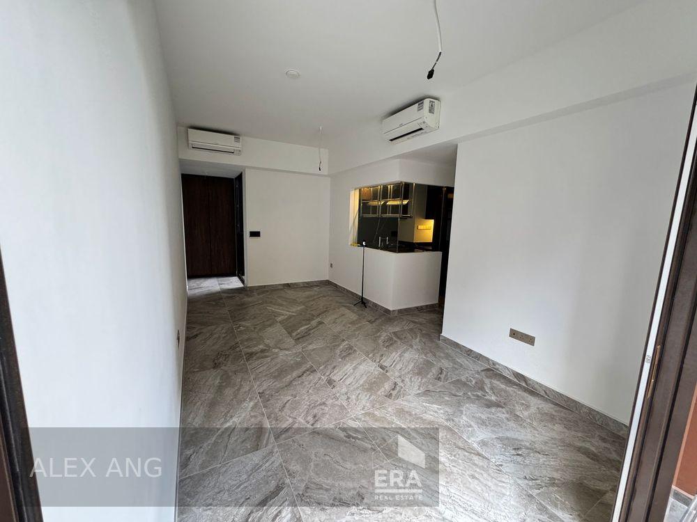 Prop-GPT: Condominium:   Canberra Drive The Commodore For Rent