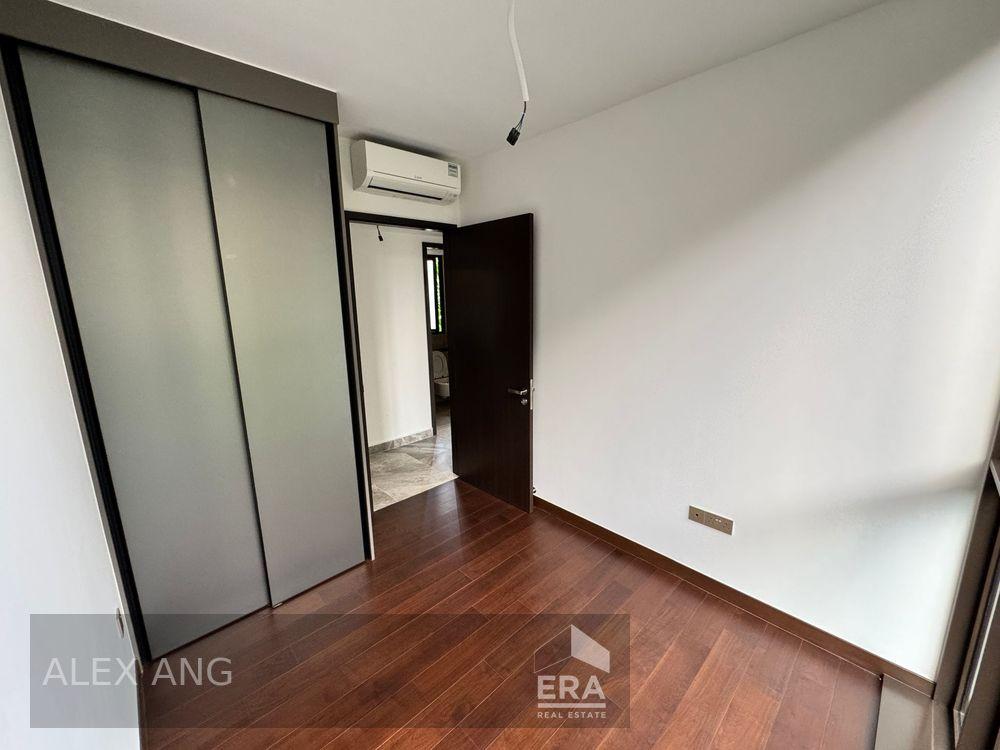 Condominium for Rent, Canberra Drive The Commodore, SGD 5,000 | Leasehold 99
