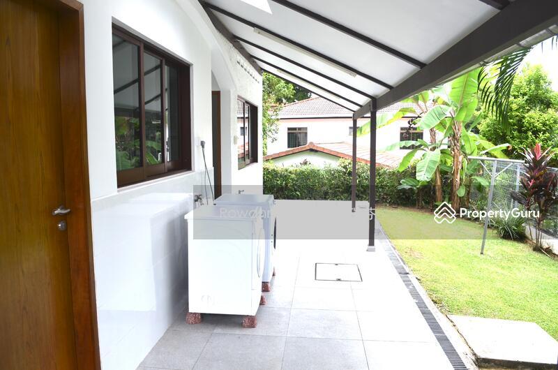 Bungalow for Rent, Bungalow House at Victoria Park GCB Area, SGD 24,800 | Freehold