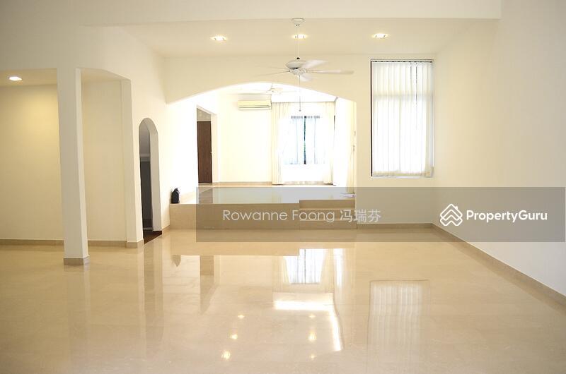 Bungalow for Rent, Bungalow House at Victoria Park GCB Area, SGD 24,800 | Freehold