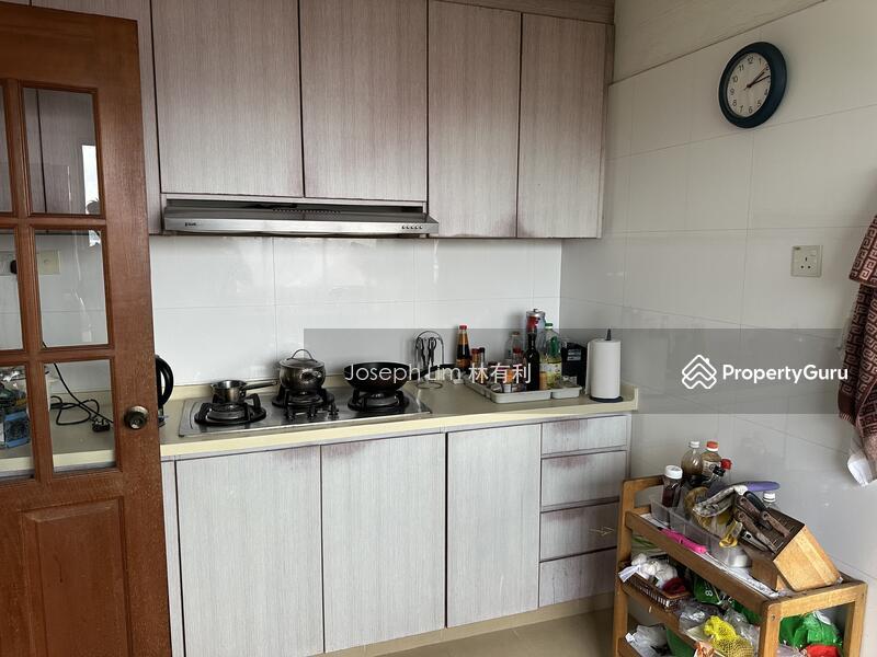 Apartment for Rent, Lakeview Estate, SGD 4,500 | 99-year lease
