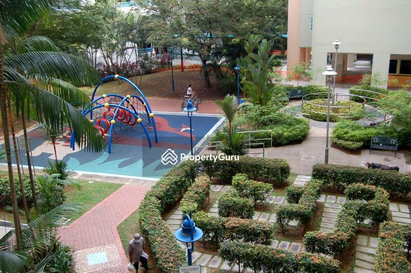 HDB Flat for Rent, 124A Rivervale Drive, SGD 800 | 99-year lease
