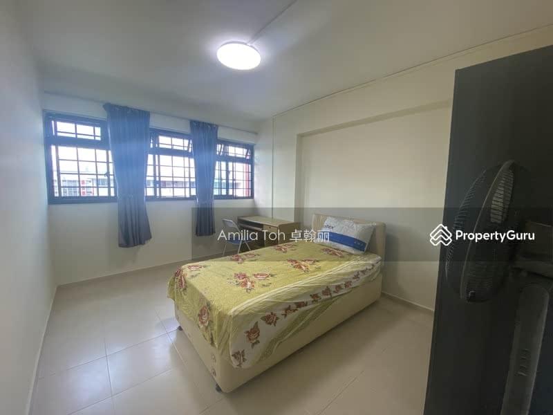 HDB Flat for Rent, 606 Clementi West Street 1, SGD 1,200 | 99-year lease