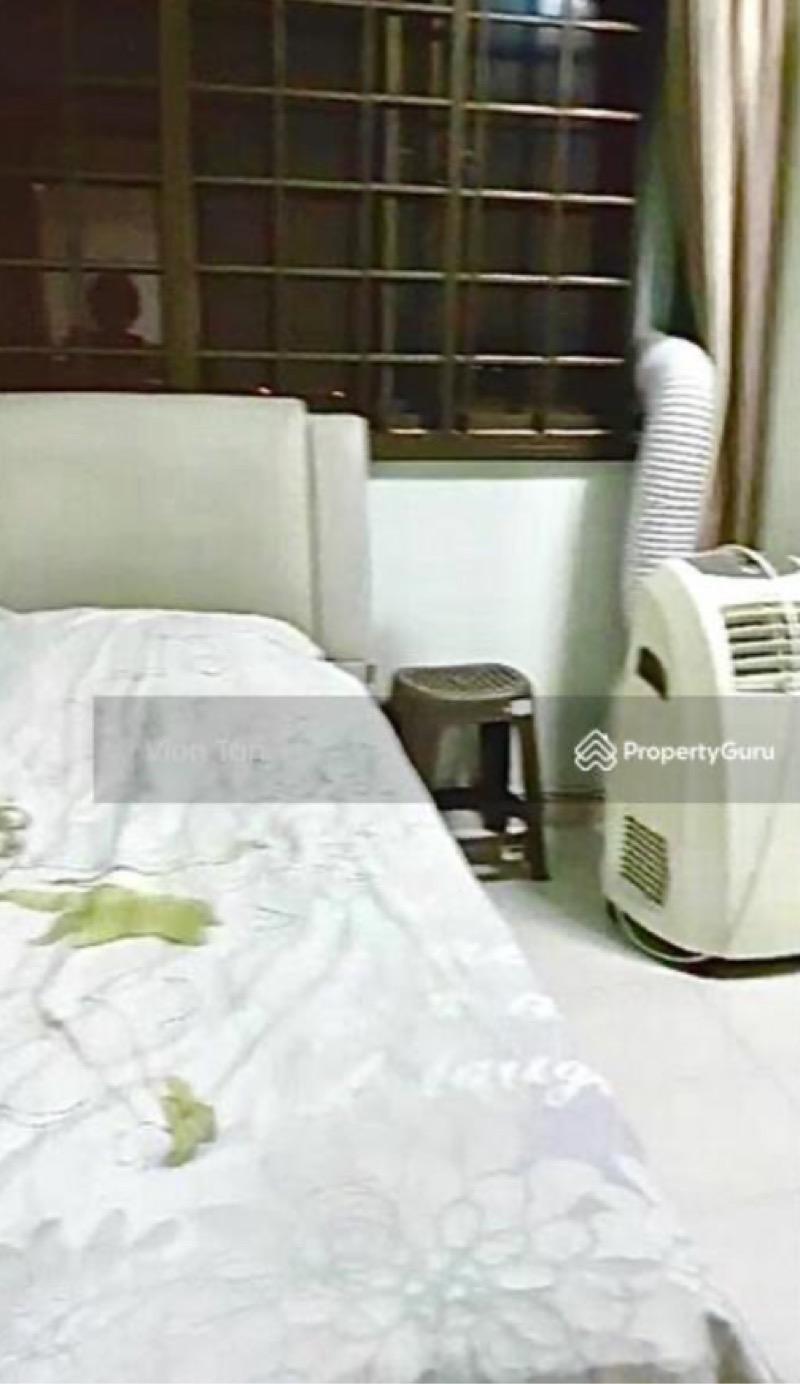 HDB Apartment for Rent, Common Room for RENT at Blk 309 Shunfu Road HDB Apartment Room Rental, $1,200, 1 Bed 1 Bath 129 sqft, SGD 1,200 | 99-year Leasehold