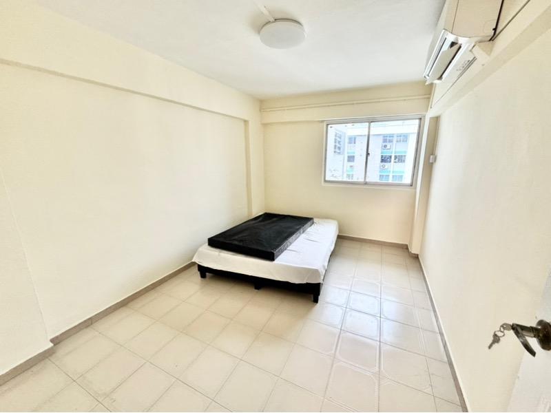 HDB Apartment for Rent, 143 Serangoon North Avenue 1 HDB Apartment For Rent, $3,000, 3 Bed 2 Bath 893 sqft $3.36 psf, SGD 3,000 | 99-year Leasehold