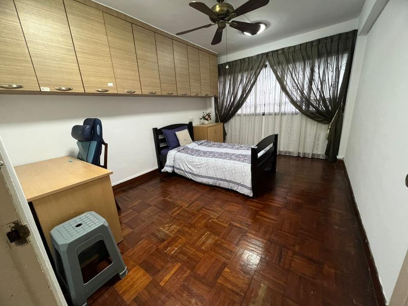 HDB Apartment for Rent, 409 Pandan Gardens HDB Apartment For Rent, $3,700, 3 Bed 2 Bath 1,044 sqft $3.54 psf, SGD 3,700 | 99-year Leasehold