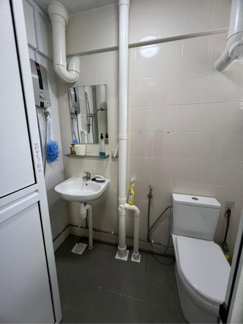 HDB Apartment for Rent, 409 Pandan Gardens HDB Apartment For Rent, $3,700, 3 Bed 2 Bath 1,044 sqft $3.54 psf, SGD 3,700 | 99-year Leasehold