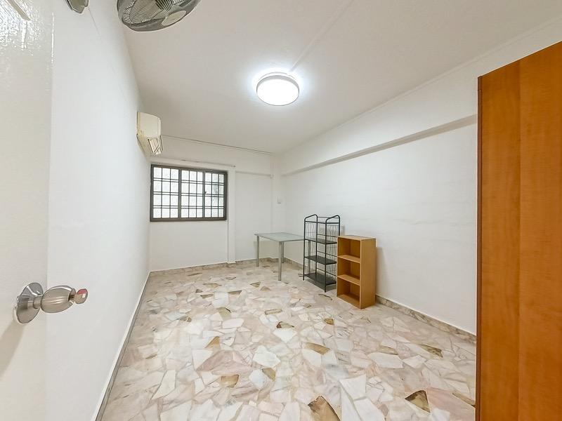 129 Lorong Ah Soo HDB Apartment For Rent, $3,500, 3 Bed 2 Bath 1,130 sqft $3.10 psf