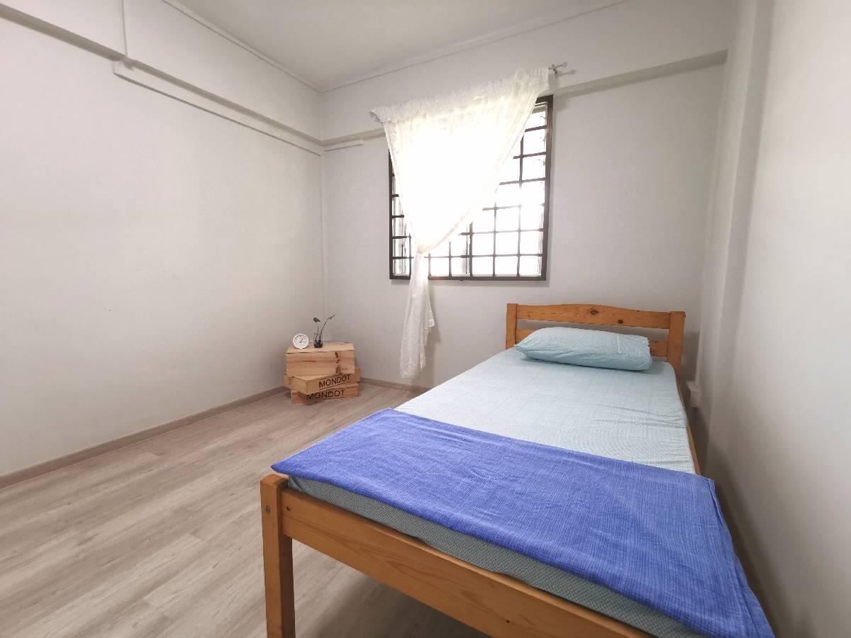 HDB Apartment for Rent, 24 Hougang Avenue 3 HDB Apartment Room Rental, $1,088, 1 Bed 1 Bath 301 sqft $3.61 psf, SGD 1,088 | 99-year Leasehold