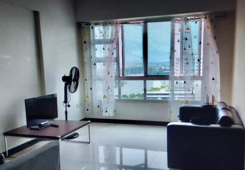 Prop-GPT: HDB Apartment: D19 Punggol 256B Sumang Walk