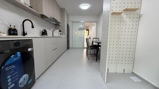 HDB Apartment for Rent, 128 Ang Mo Kio Avenue 3 HDB Apartment Room Rental, $1,100, 1 Bed 1 Bath 3,229 sqft $0.34 psf, SGD 1,100 | 99-year Leasehold