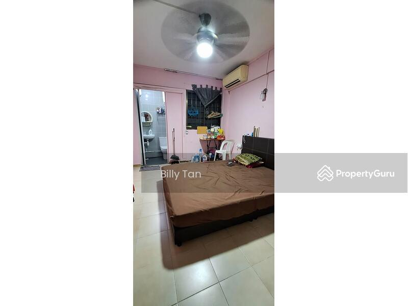 Prop-GPT: HDB Flat: D22 Boon Lay 418 Jurong West Street 42