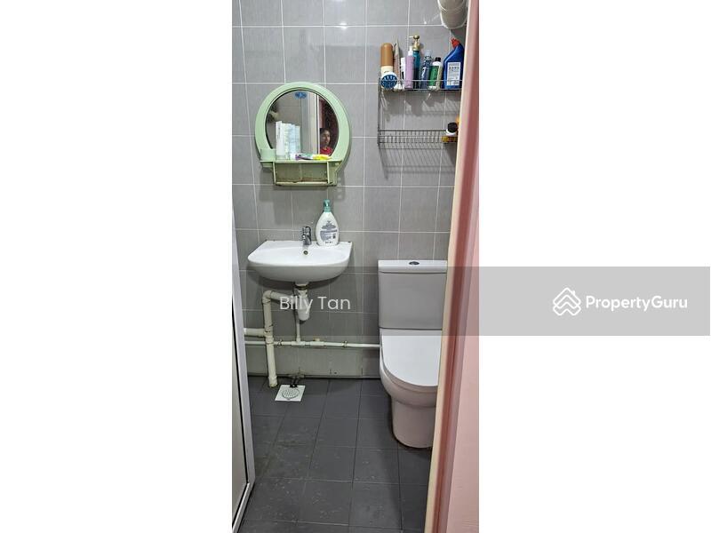 HDB Flat for Rent, 418 Jurong West Street 42, SGD 649 | 99-year lease