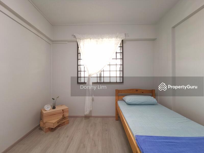 Prop-GPT: HDB Flat: D19  24 Hougang Avenue 3