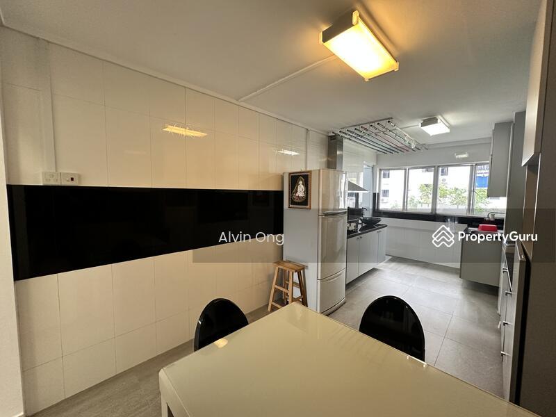 HDB Flat for Rent, 712 Yishun Avenue 5, SGD 3,200 | 99-year lease