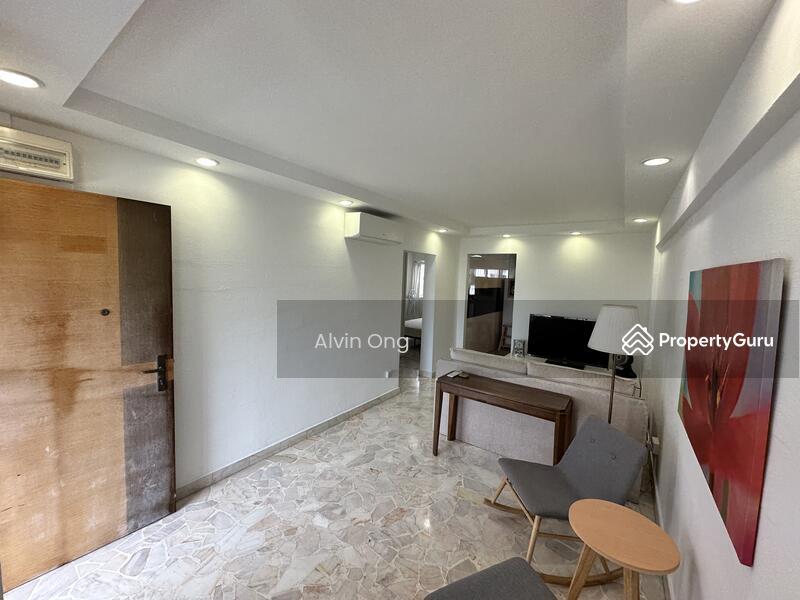 HDB Flat for Rent, 712 Yishun Avenue 5, SGD 3,200 | 99-year lease