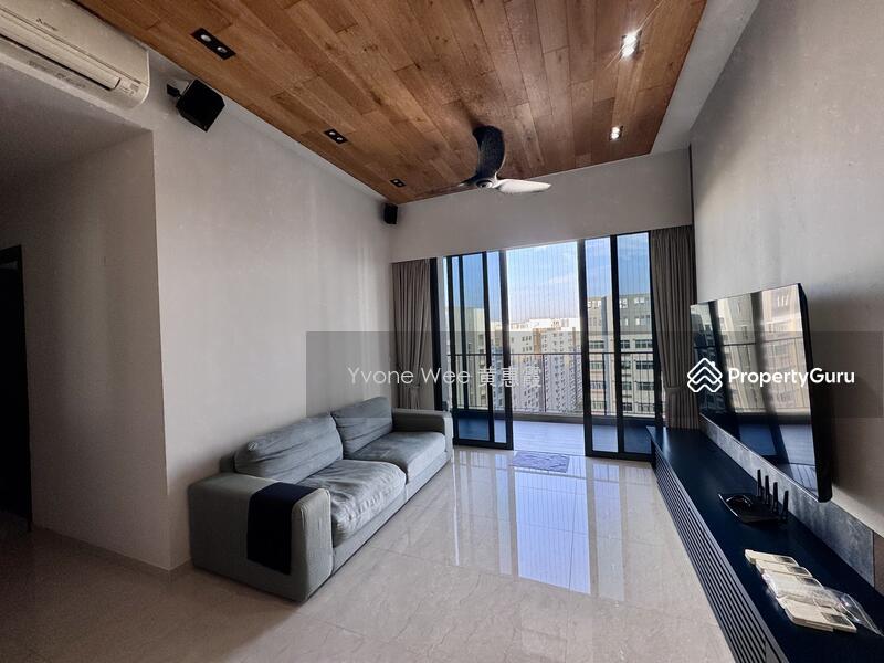Prop-GPT: Executive Condominium: D27 Yishun Signature At Yishun