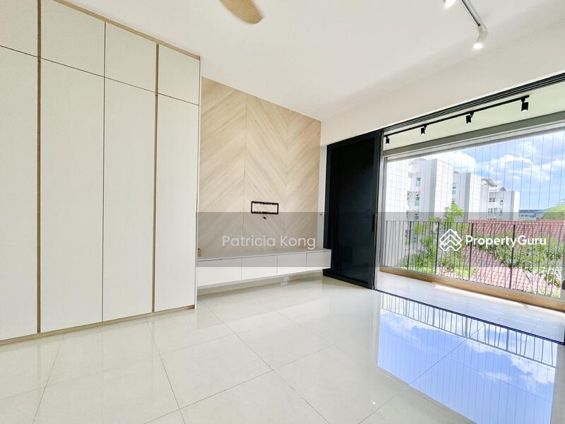 Prop-GPT: Executive Condominium: D19  Hundred Palms Residences