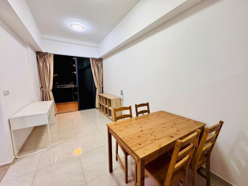 Condominium for Rent: D05, 126754