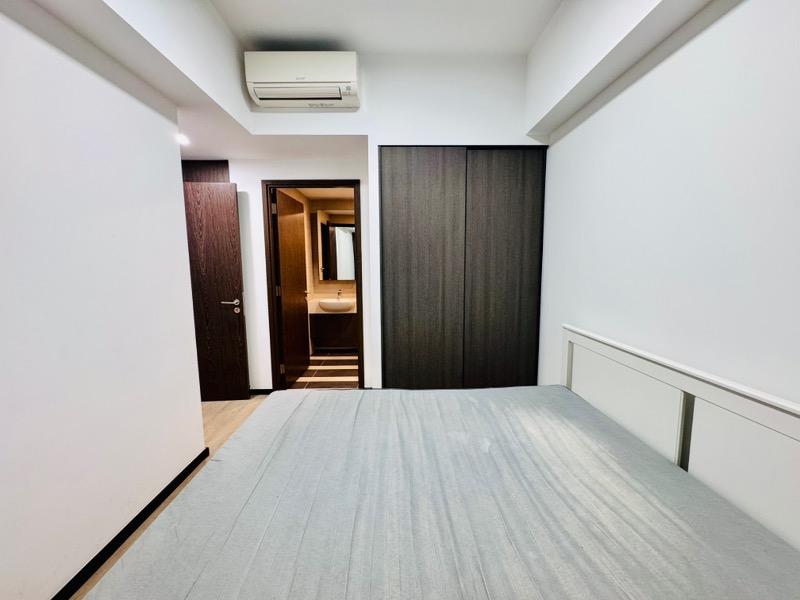 Condominium for Rent: D05, 126754