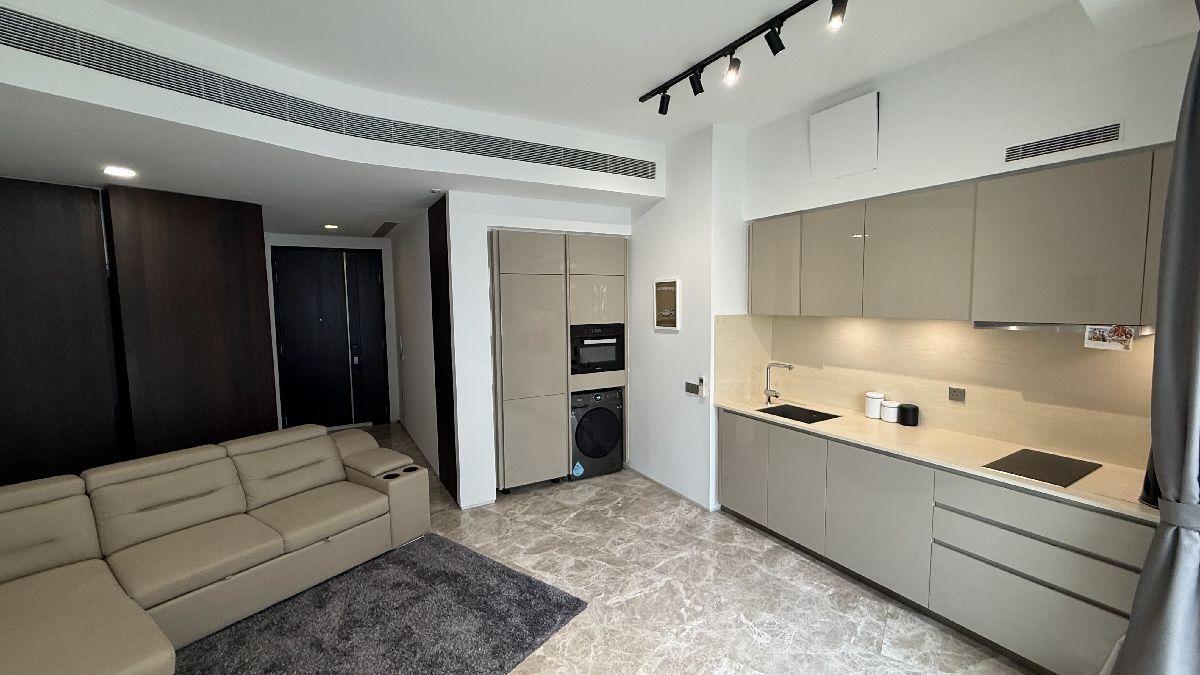 Prop-GPT: Condominium: D04  Corals at Keppel Bay