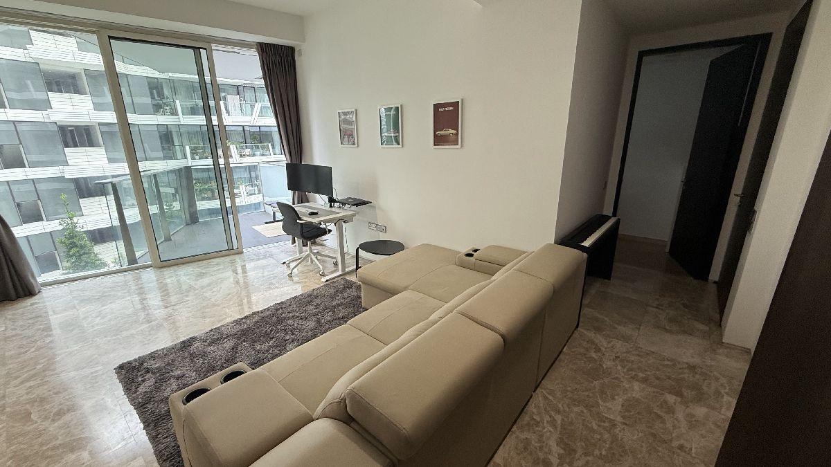 Condominium for Rent: D04, 098018