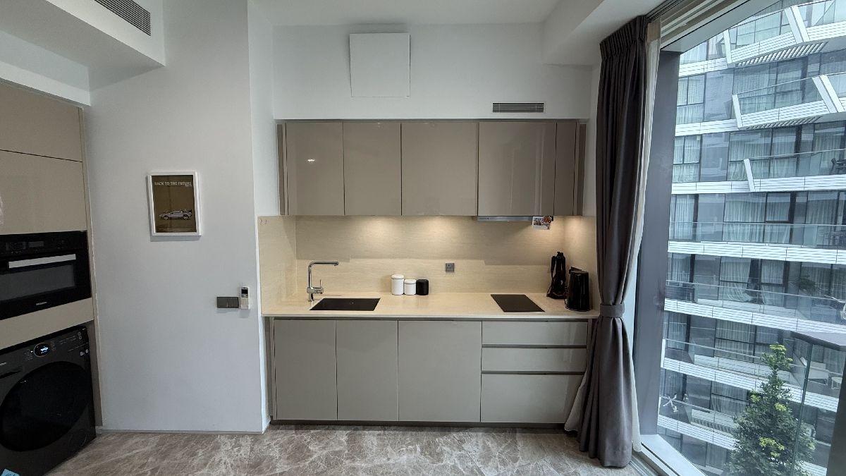 Condominium for Rent: D04, 098018