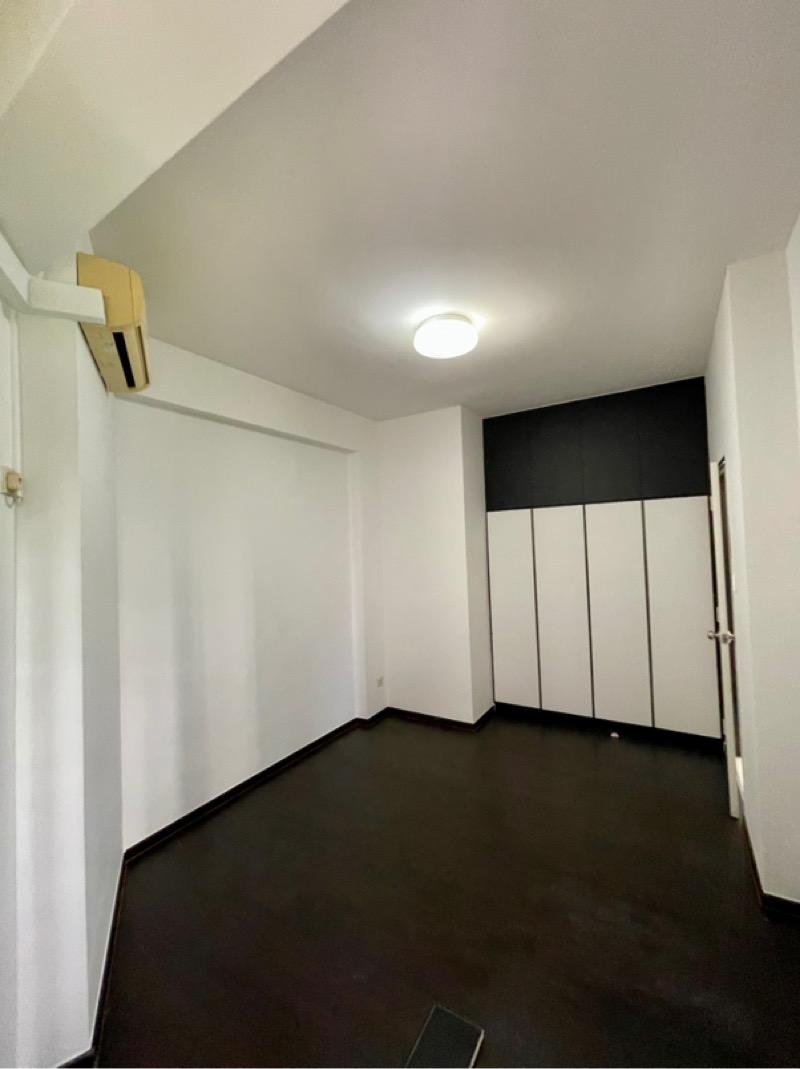 Condominium for Rent: D16, 469977