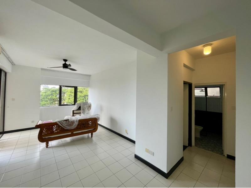Condominium for Rent: D16, 469977